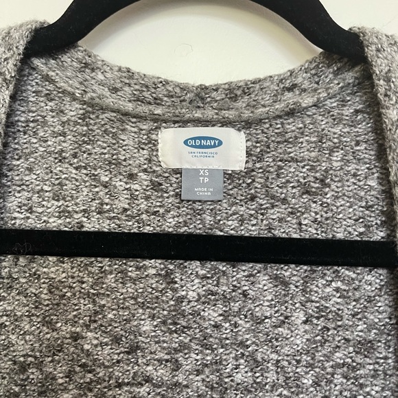 Old Navy Cardigan Sweater - Picture 6 of 7